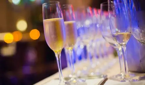 Champaign Flutes Wesbite Image